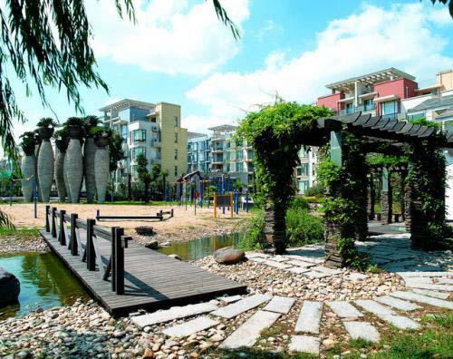 廣(guang)東(dong)鴻(hong)燁實業 多元化(hua)專(zhuan)業服(fu)務(wu)，鑄(zhu)就惠州(zhou)工(gong)程建設典範(fan)